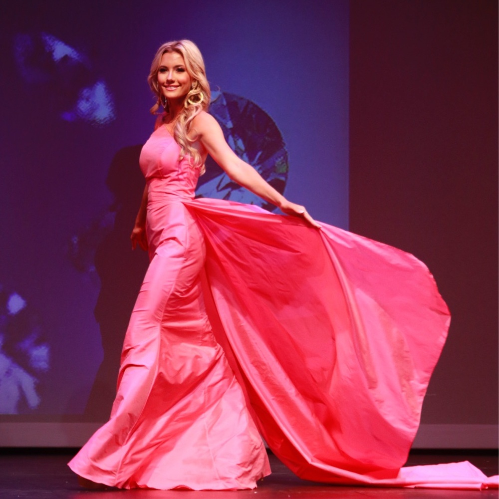 Custom made Fernando Wong gown I won my Texas state pageant in this dress